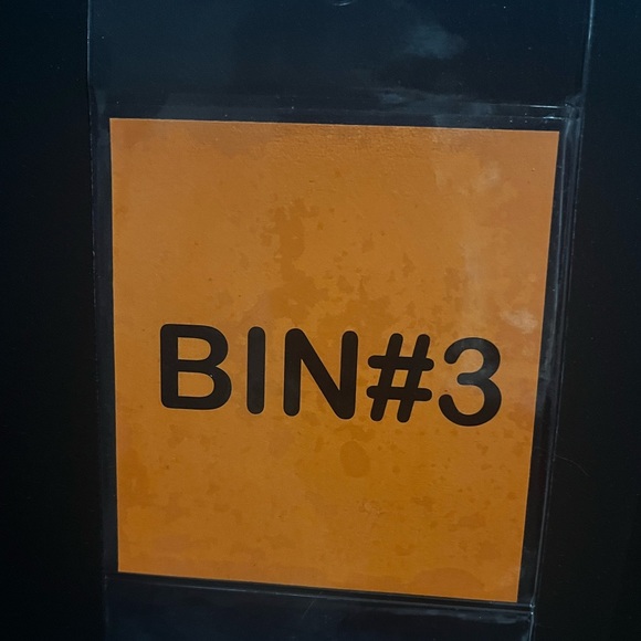 Victoria’s Secret shimmery Plissee - Picture 9 of 9